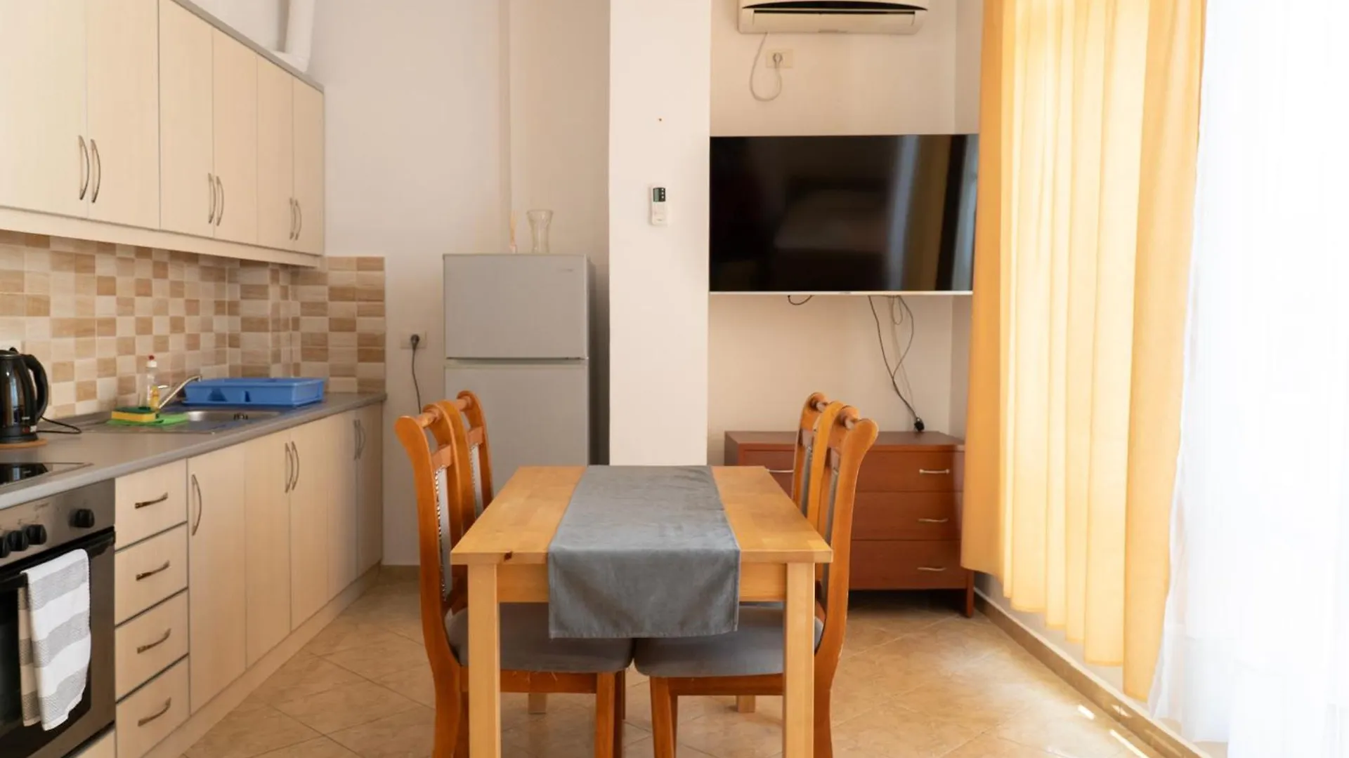 Parid Appartments Sarandë 0*,  阿尔巴尼亚