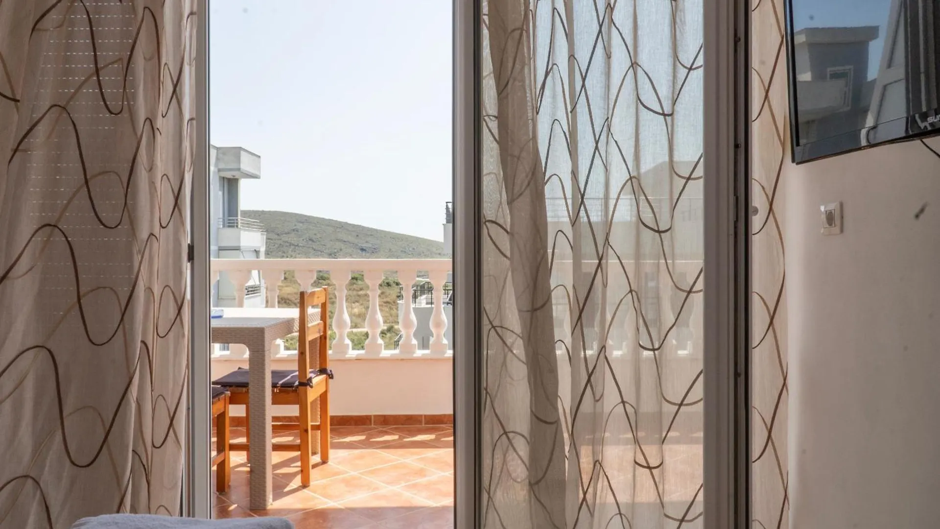 Parid Appartments Sarandë Apartamento